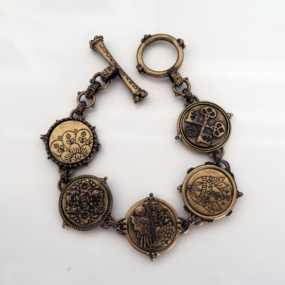 Lucky Brand Vintage Style Toggle Bracelet